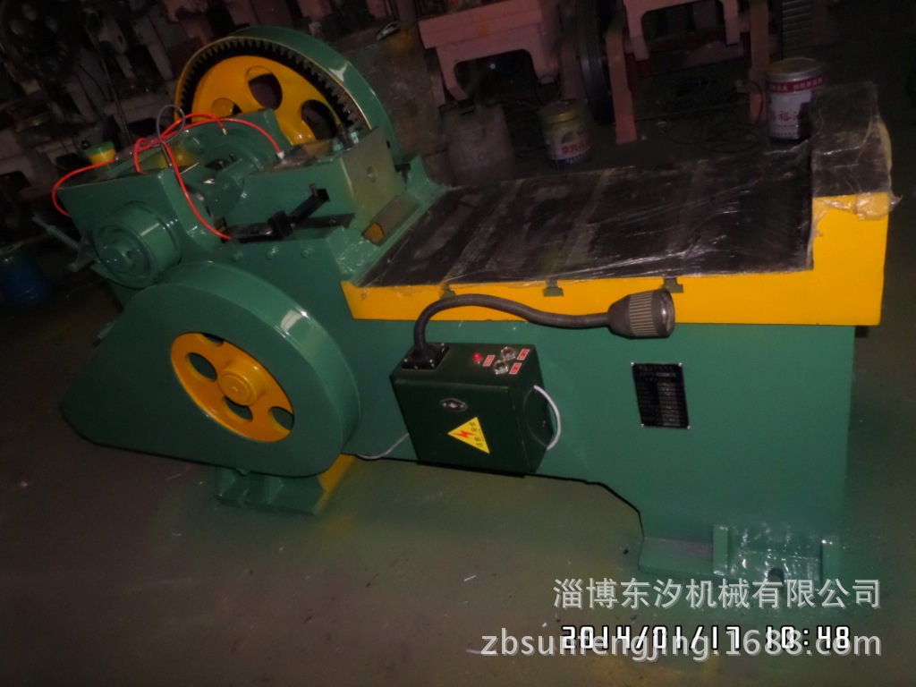 淄博臥式?jīng)_床25噸普通沖床 價(jià)格、廠家及圖片詳解——沖床設(shè)備選購(gòu)指南